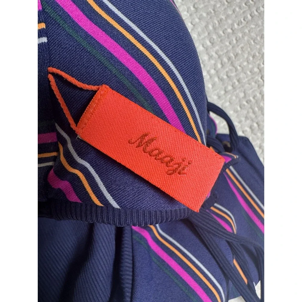 Maaji Dazzling Rib 4-Way Reversible Bikini Top Striped Size Small Lace Up